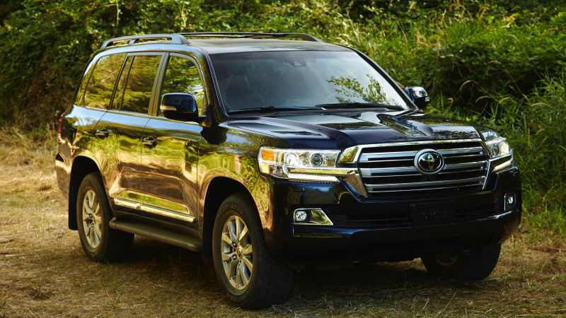 Illustration for article titled These Are The Ten Most Off-Road Capable SUVs You Can Buy